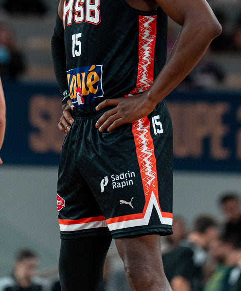 SHORT EXTERIEUR ADULTE 25/26 - NOIR