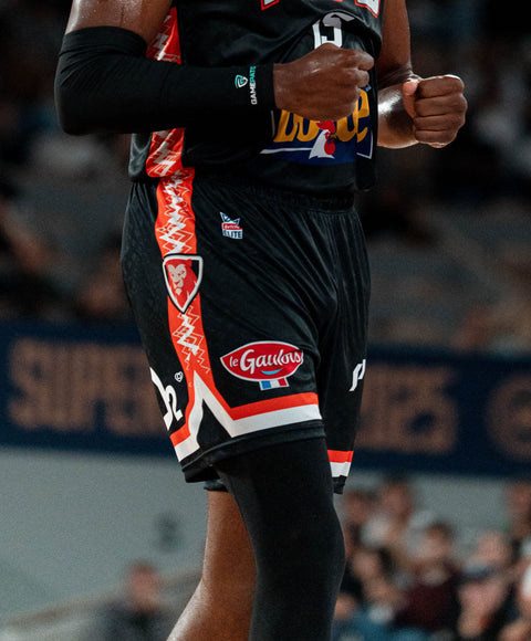 SHORT EXTERIEUR ADULTE 25/26 - NOIR